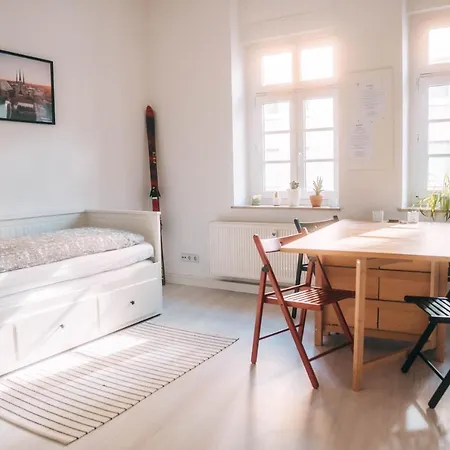 Lägenhet Gemuetliche 45m² Mit Netflix & Disney+ Erfurt